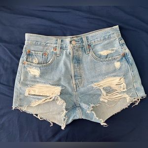 Levi’s 501 Original Cutoff Denim Shorts size 27
